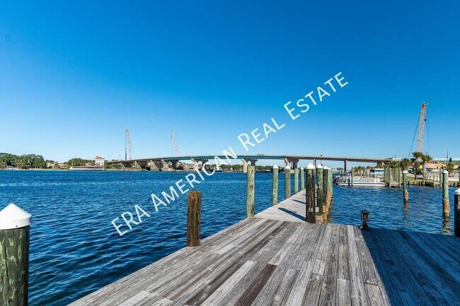 Building Photo - 228 Amberjack Dr