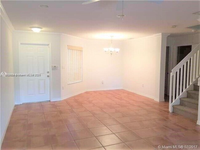 Building Photo - 6865 SW 164th Ct