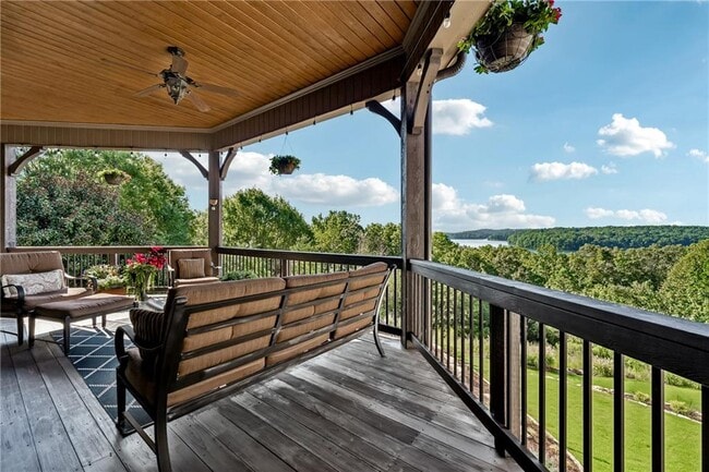 Building Photo - 6407 Grand Marina Cir