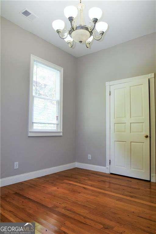 Building Photo - 242 Dodd Ave SW