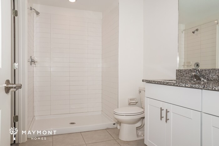 Building Photo - 4222 84th Ct E