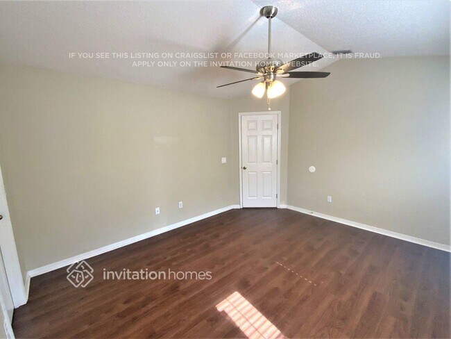 Building Photo - 2535 Ventura Cir
