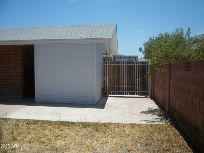 Building Photo - 3938 W Marlette Ave