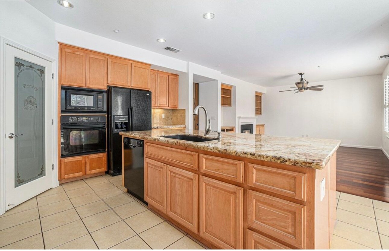 Building Photo - 722 Bentley Ct