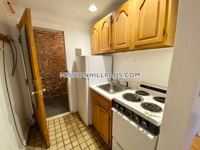 Building Photo - 55 S Huntington Ave