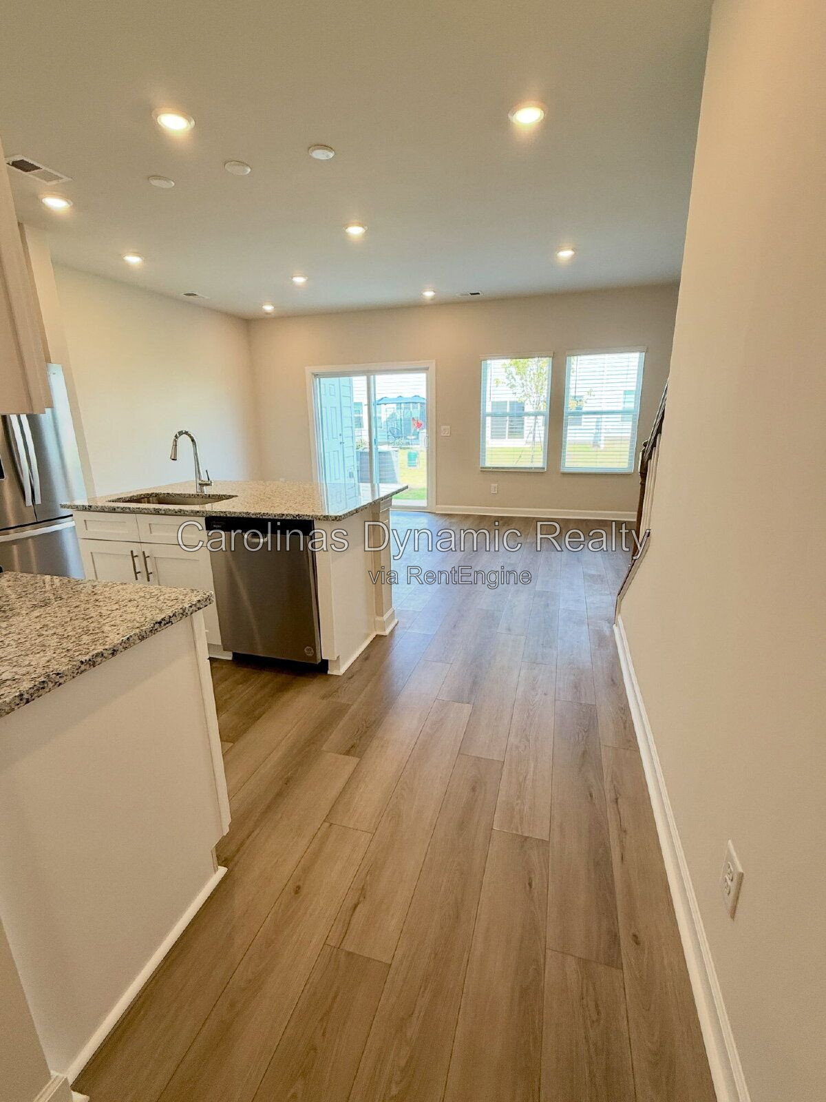 Building Photo - 1719 Braemar Vlg Dr