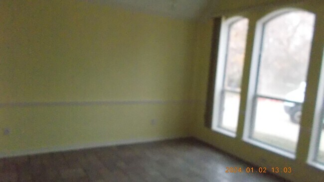 Building Photo - 200 Arbor Creek Dr