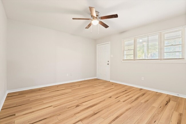 Building Photo - UPCOMING LISTING