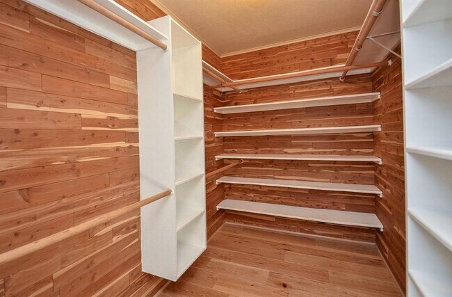 Building Photo - 15735 Tanya Cir