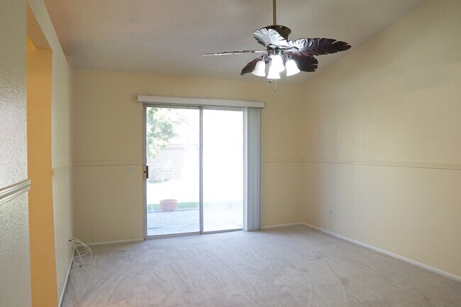 Building Photo - 78870 Sonesta Way