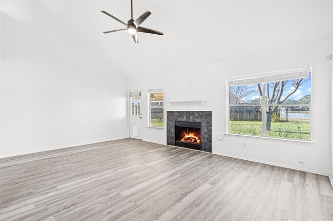 Building Photo - 3107 Snug Harbour Ct