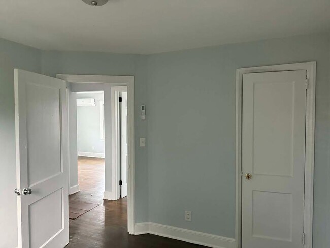 Building Photo - 115 Chestnut Dr