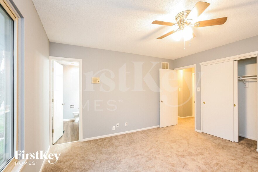 Building Photo - 7843 Stafford Ln