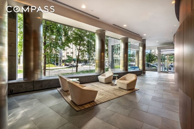 Building Photo - 46-30 Center Blvd