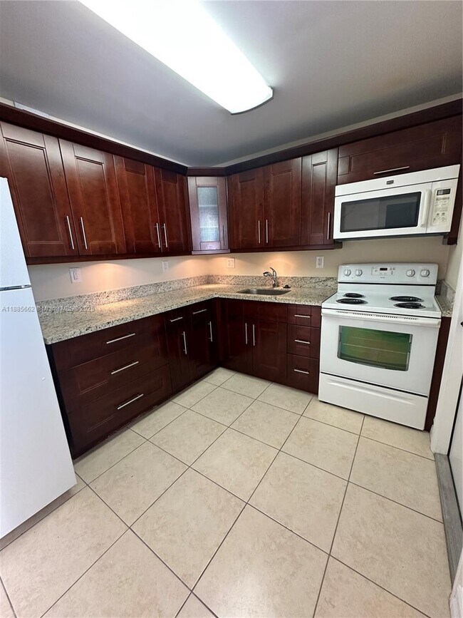 Building Photo - 14180 SW 84th St