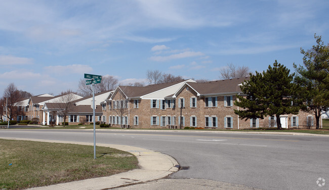 Wedgewood Manor - Montgomery, IL | Apartment Finder