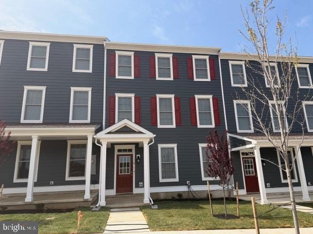 Building Photo - 613 Mapleton Ave