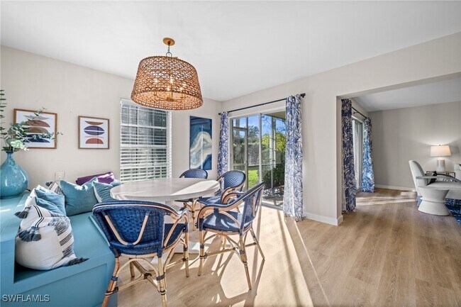 Building Photo - 208 Bobolink Way