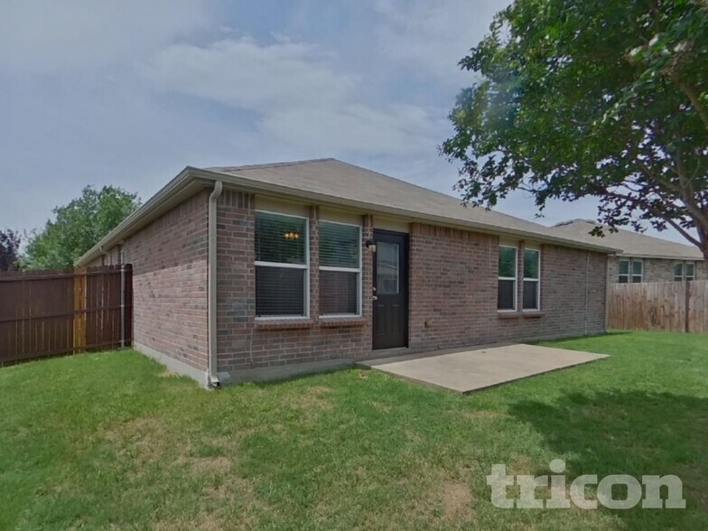 Building Photo - 1136 Foxglove Ln