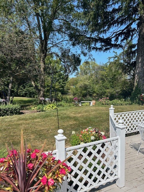 Building Photo - 3730 Foxwood Rd