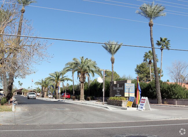 Primary Photo - Brentwood West