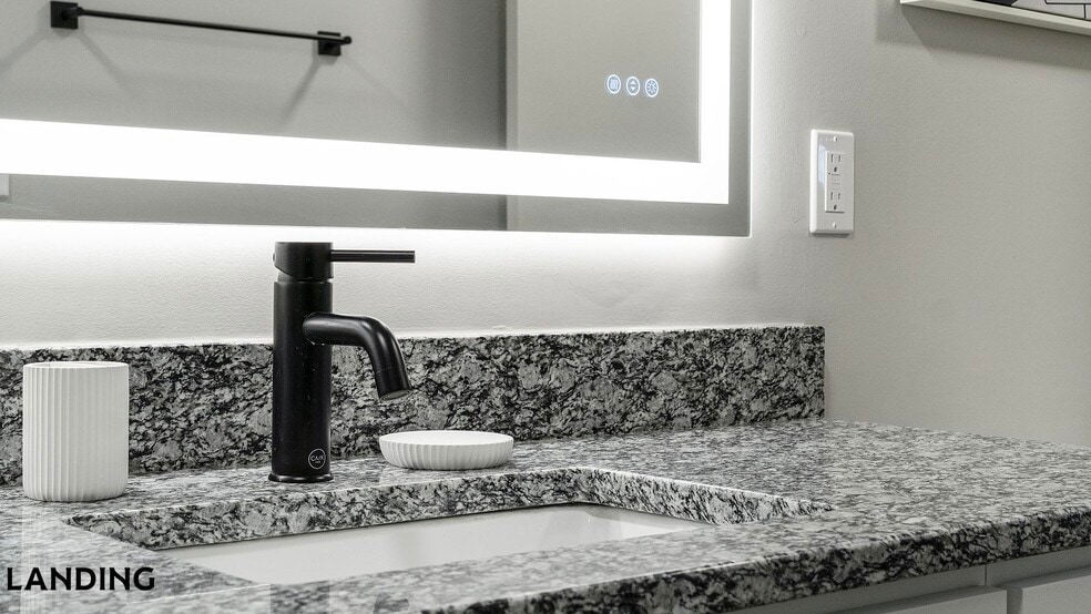 Building Photo - 49 Boulevard SE