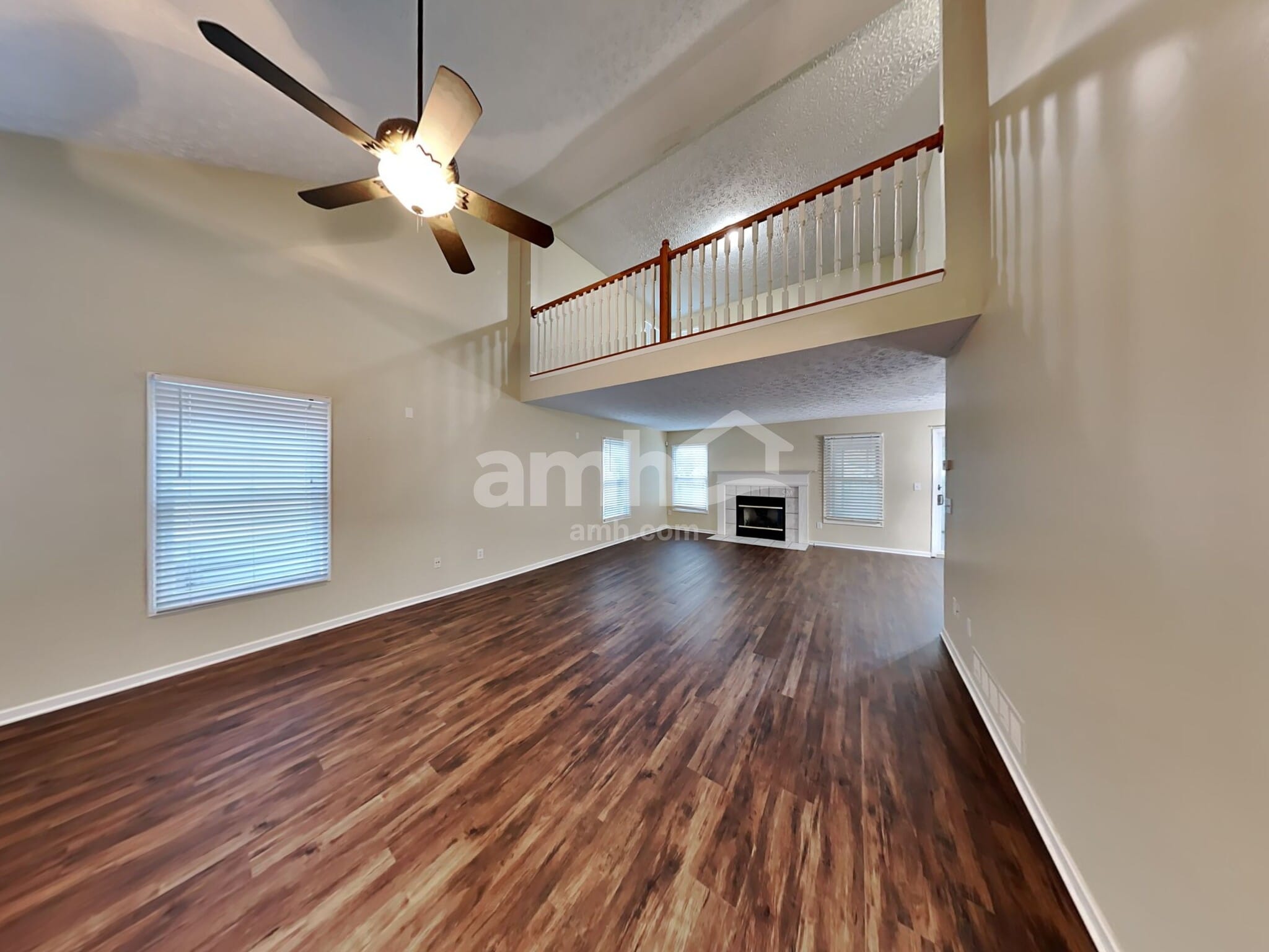 Building Photo - 5477 Buxley Dr