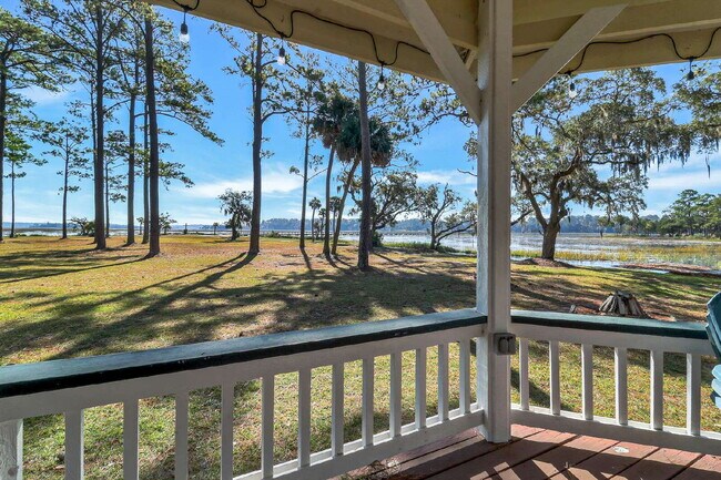 Building Photo - Private, Low Country Residence for Rent!