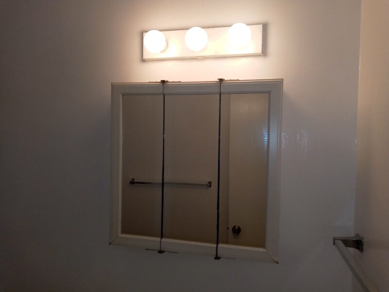 Building Photo - 1406 Church St