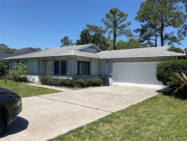 Building Photo - 7 Warren Pl