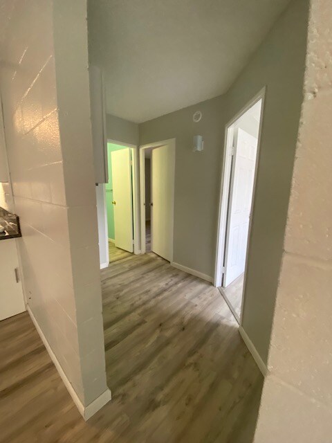 Building Photo - 95-273-273 Waikalani Dr