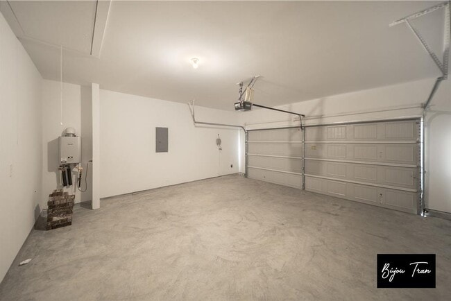 Building Photo - 1728 Daylight Lk Dr