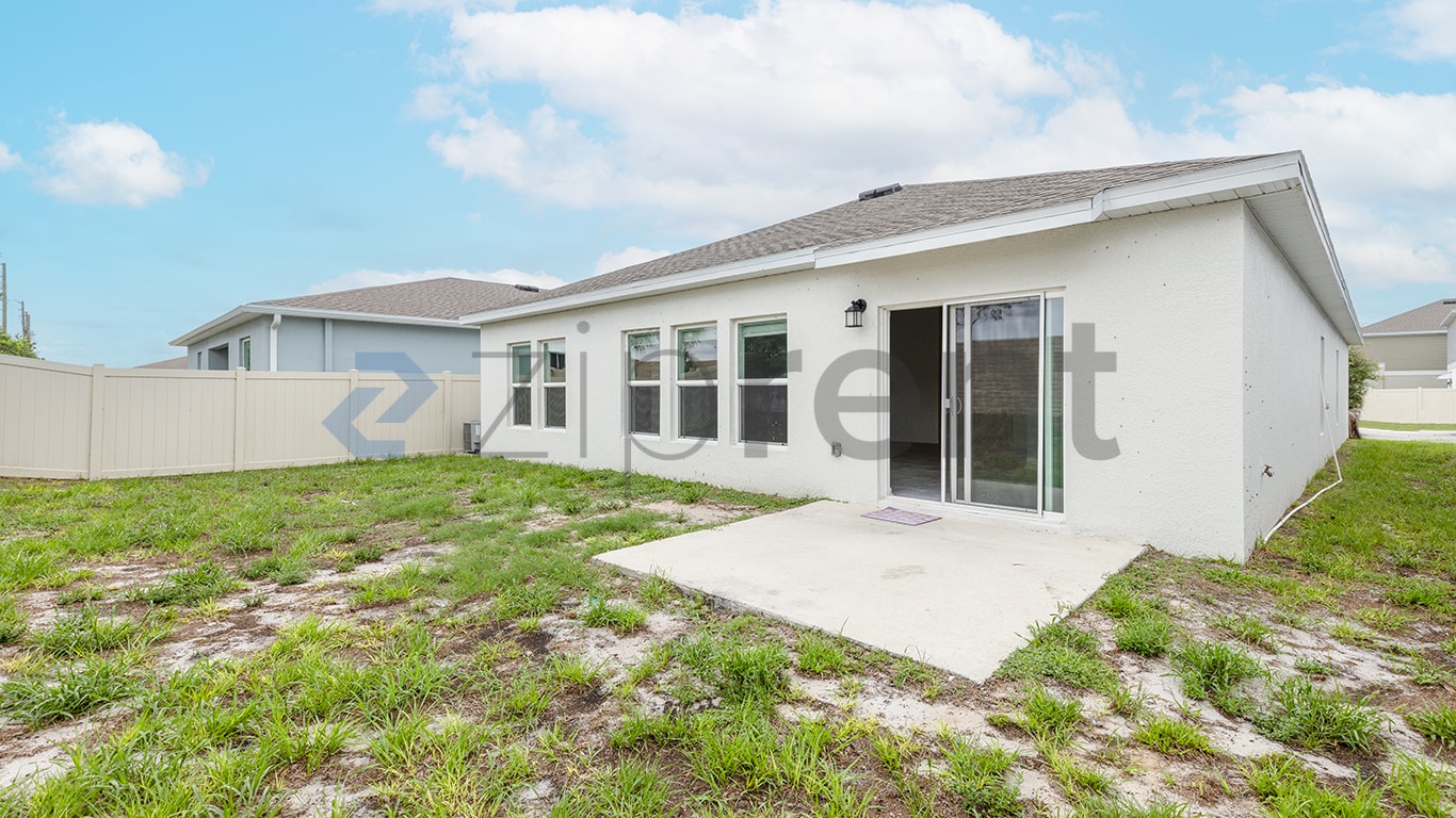 Building Photo - Unit