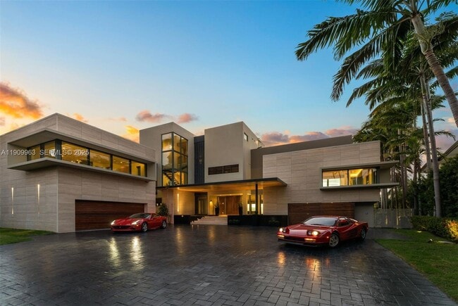 Building Photo - 360 Harbor Dr