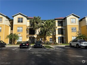 Building Photo - 11490 Villa Grand