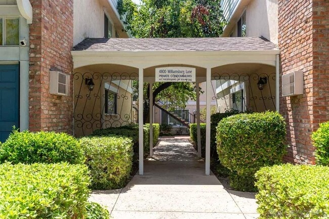 Building Photo - 4800 Williamsburg Ln