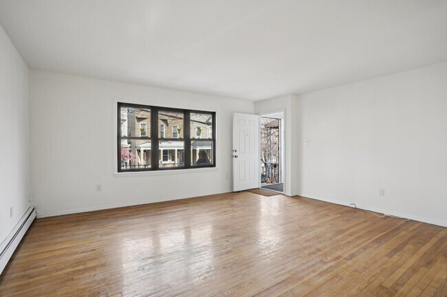 Building Photo - 342 Ogden Ave.