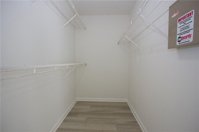 Building Photo - 4291 Fiddlers Bend