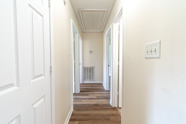 Building Photo - 316 Audrea Ln