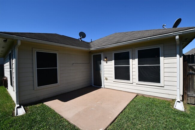 Building Photo - 21134 Normand Meadows Ln