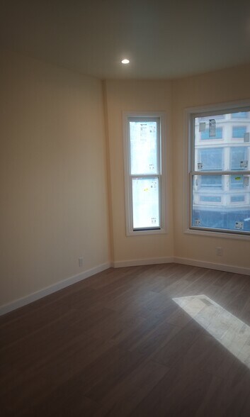 Bedroom 2A - 516 Natoma St
