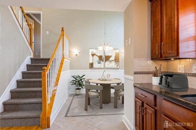 Building Photo - 34 Chimney Ct