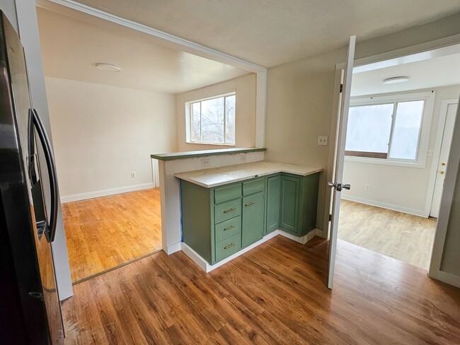 Building Photo - 10816 Highpoint Dr