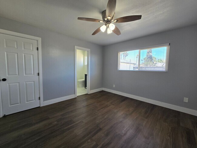 Building Photo - ? Modern 3-Bed, 2-Bath Home with Gorgeous ...