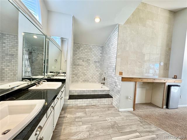 Building Photo - 7756 Silverweed Way