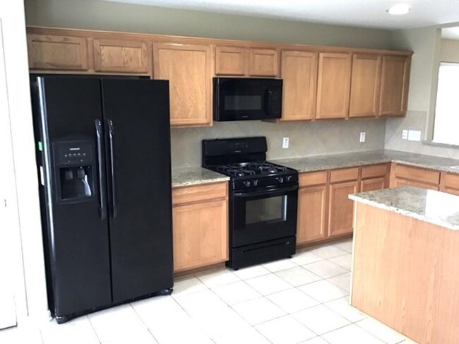 Building Photo - 7042 Crockett Ridge Dr