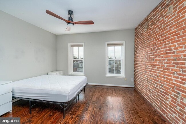 Building Photo - 110 Birckhead St