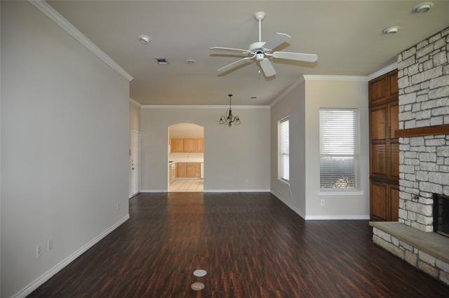 Building Photo - 4804 Glen Echo Dr