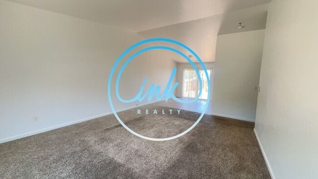 Building Photo - Single Family Home for Rent in Carson City...