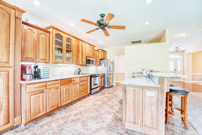 Building Photo - 16 Cheviot Ln